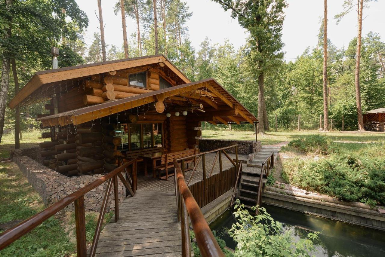 Resort Stariy Prud Pylypovychi Exterior photo
